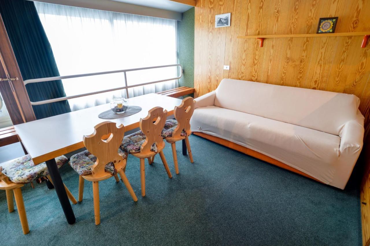 Res.Albare/Solaria Apt.Solandra Mezzana  Exterior foto
